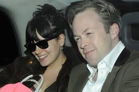 Smile! Lily is pregnant again