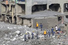 Nepal eleva a 1.355 los muertos y mantiene en casi 5.000 los desaparecidos tras la riada