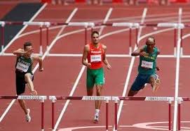 The 400 metres hurdles is a track and field hurdling event. 3bn4d9r2lstfom