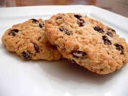 Since there are so many mouthwatering flavors i decided to create one crazy cookie dough to fulfill all of those homemade cookie cravings! Resep Dan Cara Membuat Kue Kering Oatmeal Cokelat Hidangan Spesial Untuk Lebaran Bercitarasa Enak Dan Lezat Selerasa Com