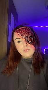 Do you all like sfx makeup? 💜