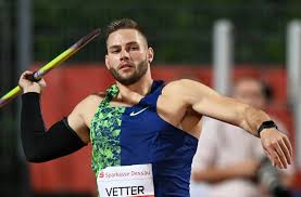 Topfavorit johannes vetter hat bei den olympischen spielen eine medaille im speerwurf sensationell klar verpasst. Olympia Tokio 2021 Das Ist Speerwurf Gold Favorit Johannes Vetter