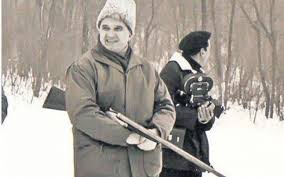 Povestea de viaţă a fostului dictator nicolae ceauşescu continuă să fascineze la un secol de la naşterea lui şi la 28 de ani de la. Cel Mai Controversat Zvon Despre ViaÅ£a IntimÄƒ A Lui Ceausescu Are LegÄƒturÄƒ Cu Anii PetrecuÅ£i In PuscÄƒrie