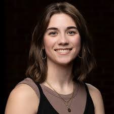 Jennifer Monger's Instagram, Twitter & Facebook