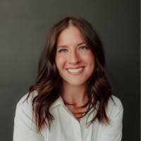 Mandy Ashby's Instagram, Twitter & Facebook