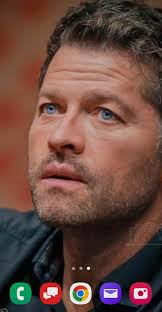 Thought somebody might like to use this as their lock screen or home screen  photo.