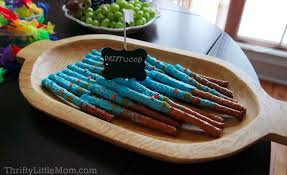 A moana birthday party packed full of moana party ideas. Moana Birthday Party Ideas Planning Made Easy Thrifty Little Mom