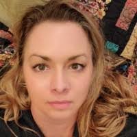 Rachel Whitmore's Instagram, Twitter & Facebook