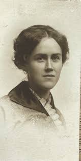 Micah Davids's Instagram, Twitter & Facebook