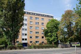 Gemeinsame einrichtung der tarifpartner in der bauwirtschaft. 4 Zimmer Wohnung Zu Vermieten Kugelfangtrift 198 30657 Hannover Bothfeld Mapio Net