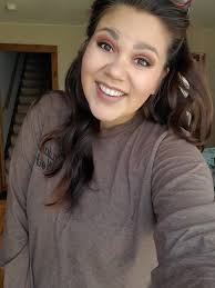 Fall inspired eye shadow and lip looks! 🍁 Which one is your favorite?