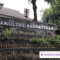 From wikipedia, the free encyclopedia. Photos At Gedung A5 3 Fakultas Kedokteran Unpad Sumedang Jawa Barat