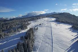 Wir werden älter und manche werden eltern, daher meine frage nach einem schönen skigebiet, breite pisten und evtl. Viele Blaue Pisten Die Besten Skigebiete Fur Anfanger Skigebiete Test Magazin