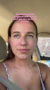 Avoiding Sunglasses Tan Lines: Tips and Tricks