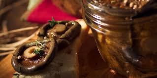 Champignons Sanguins A L Huile D Olive Recettes Recette Recette Champignon Huile D Olive