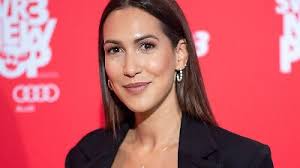 Zickenkrieg bei Bachelor-Ladys? Clea-Lacy Juhn und Erika Dorodnova sprechen  Klartext