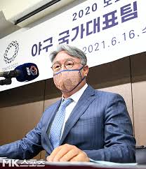 김경문 마스터 소믈리에는 소믈리에를 마음을 움직이는 서비스직이라 정의한다. ê¹€ê²½ë¬¸ ê°ë… ì˜¤ì§€í™˜ ë°•í•´ë¯¼ ë„ì¿„ ê°„ë‹¤ Mkí¬í†  ë§¤ì¼ê²½ì œ