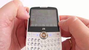 ZTE X990 I-CHAT hands on - YouTube