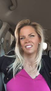 What Did Bobby Dawn Do to Sandra Lynn