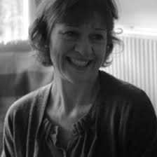 Helen Knowles (hellouk31)