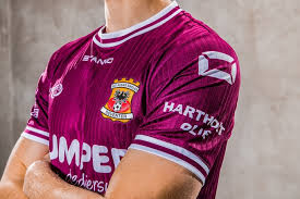Just as the club seemed to be on the verge of its greatest period, following the win in the cup final, things began to go wrong. Go Ahead Eagles 2021 22 Stanno Away Shirt 21 22 Kits Football Shirt Blog