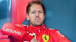 Sebastian vettel of germany driving the (5) aston martin amr21 mercedes during day one of f1 testing at bahrain international circuit on march 12, 2021 in bahrain, bahrain. Sebastian Vettel Der Unglaubliche Niedergang Des Viermaligen Weltmeisters Stern De