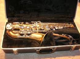 Selmer Bundy Ii Saxophone The Roman Giant