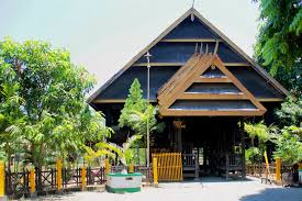 Membedah Rumah Tradisional Suku Bugis Makassar Indonesia Kaya