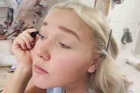 Overworked mother shares how she cares for her 16 children