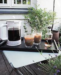 Learn how to make cold brew coffee at home and find the answer for the questions like what's the best cold brew coffee maker to use. Bodum Bean Set Cold Brew Coffee Maker 1500 Ml Crema