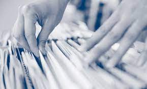 Orice persoana poate cere acces la informatii publice, conform legii. Accesul La InformaÈii De Interes Public Ceccar Business Magazine