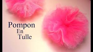 Grand choix de noeuds à tirer pas cher à prix discount : D I Y Creation Comment Faire Un Pompon En Tulle Youtube