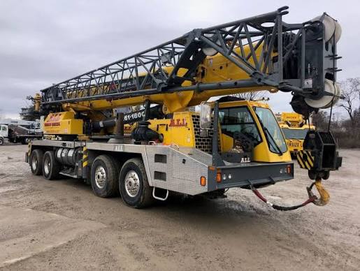 Grove TMS9000E Truck Crane