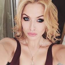 Sophia Sanders's Instagram, Twitter & Facebook