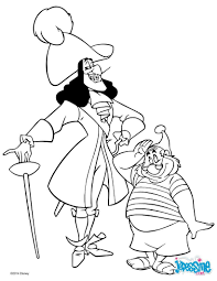 Un Joli Coloriage De Peter Pan Avec Mouche Et Le Capitaine Crochet Un Dessin Parfait Qui Plaira A Tous Coloriage Peter Pan Coloriage Coloriage Jack Le Pirate