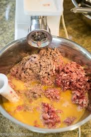 It aids many cat owners to feed their cats and let them have proper nutrition despite their possible health condition. Homemade Cat Food Four To Cook For