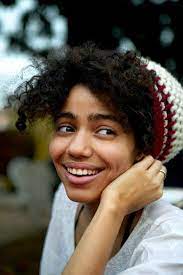 Pin By Laura Valencia On Style Natural Hair Styles Women In Music How To Grow Natural Hair