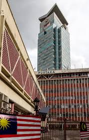 Tujuan penubuhan adalah untuk mengembangkan bahasa melayu sebagai bahasa kebangsaan dan bahasa rasmi. File Kuala Lumpur Malaysia Dewan Bahasa Dan Pustaka 06 Jpg Wikimedia Commons
