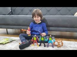 Fatih Selim In Yeni Kahramanlari Ben 10 Figurleri Ve Donusebilen Oyuncaklar Youtube 2020 Ben 10 Oyuncak Youtube