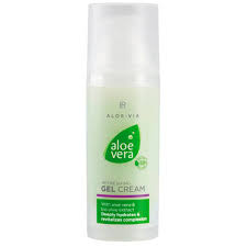 Lr lifetakt hat für jede lebensphase eine passende lösung, um dich mit hochwertiger nahrungsergänzung kompetent zu unterstützen. Lr Aloe Vera Erfrischende Gel Creme Lr Parfum Kosmetik Shop