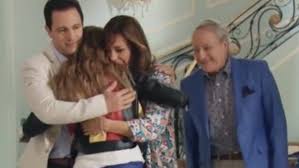 Luna le pide a simón que se presente con ella en la próxima competencia. Soy Luna Season 3 Episode 1