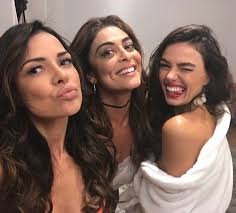 Michelle Martins (@mimartins2)