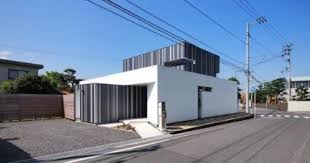日式空間設計觀察 位於愛媛県東温市的地上二階建築 由建築師石上芳弘