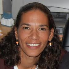 Neisha Wright's Instagram, Twitter & Facebook