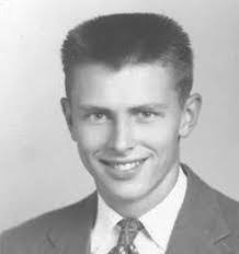 Marco Mazariegos's Instagram, Twitter & Facebook