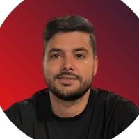 1600+ perfiles de «Lachgar»