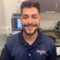 6 "Omar Tanus" profiles