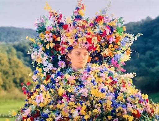 Movie Review: Midsommar — The Great Geek Refuge