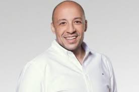 رامي محسن يغادر منصبه كمدير إذاعة نجوم إف إم