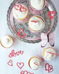 Rezept Holunder Sekt Cupcakes Cupcakes Champagner Cupcakes Valentinstag